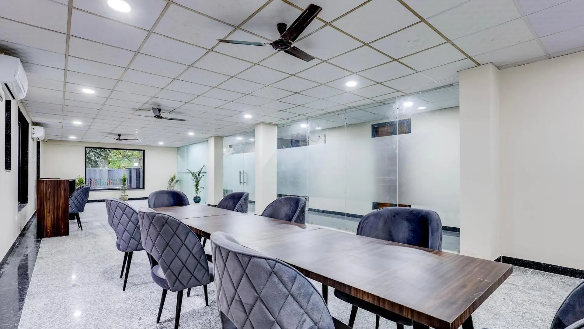 Madstays Hotel Cloudbay Sector - 29